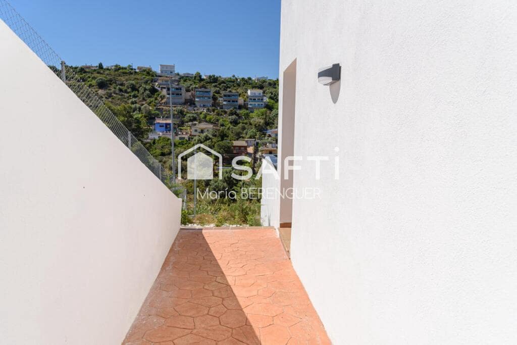4 soveværelse Villa til salg i Calafell med swimmingpool garage - € 540.000 (Ref: 9595987)