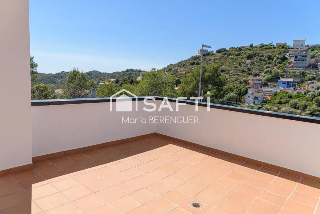 4 soveværelse Villa til salg i Calafell med swimmingpool garage - € 540.000 (Ref: 9595987)