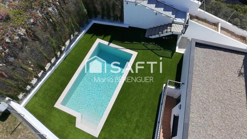 4 soveværelse Villa til salg i Calafell med swimmingpool garage - € 540.000 (Ref: 9595987)