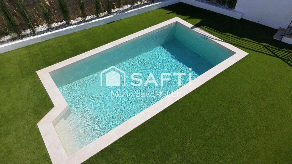 4 soveværelse Villa til salg i Calafell med swimmingpool garage - € 540.000 (Ref: 9595987)