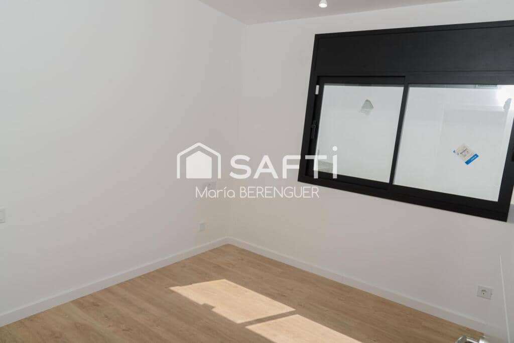 4 soveværelse Villa til salg i Calafell med swimmingpool garage - € 540.000 (Ref: 9595987)
