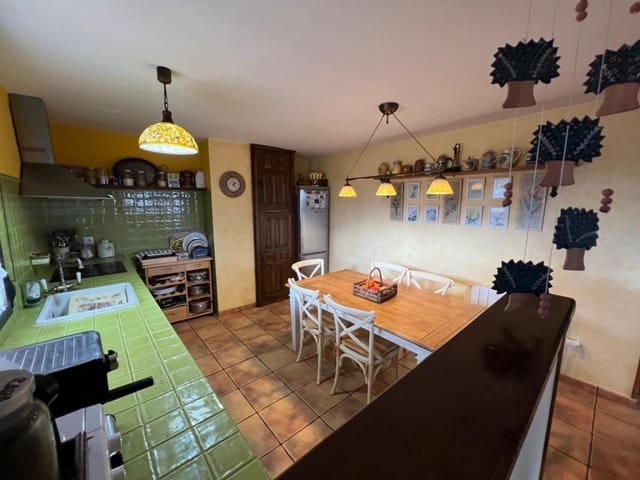 2 sypialnia Finka/Dom wiejski na sprzedaż w Condemios de Arriba - 125 000 € (Ref: 9595992)