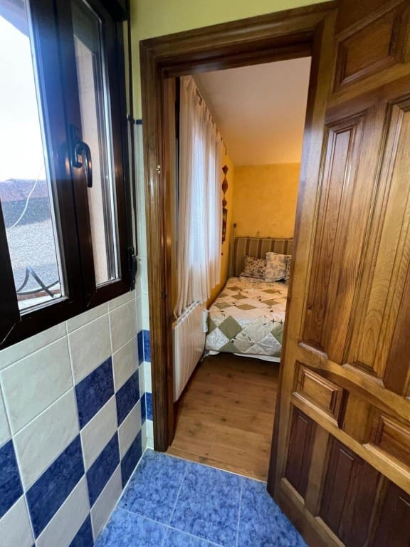 2 bedroom Finca/Country House for sale in Condemios de Arriba - € 125,000 (Ref: 9595992)