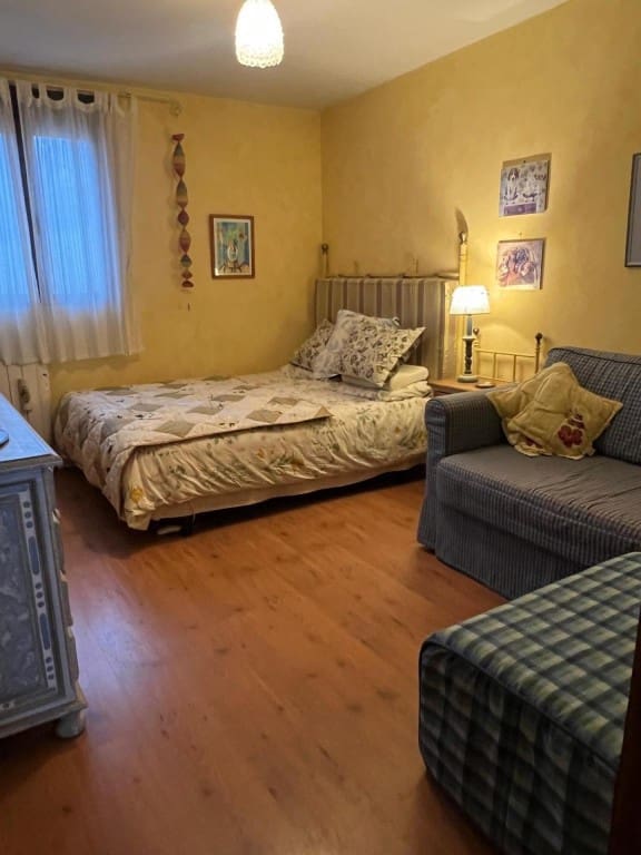 2 bedroom Finca/Country House for sale in Condemios de Arriba - € 125,000 (Ref: 9595992)