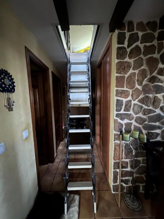 2 bedroom Finca/Country House for sale in Condemios de Arriba - € 125,000 (Ref: 9595992)