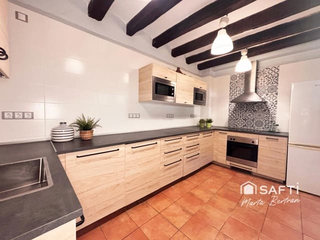 10 slaapkamer Finca/Landhuis te koop in Piera met zwembad - € 1.250.000 (Ref: 9595998)