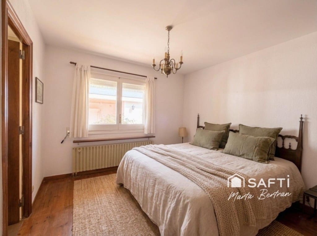 5 bedroom Finca/Country House for sale in Sant Feliu de Codines with pool garage - € 680,000 (Ref: 9595999)