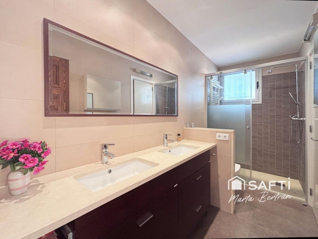 5 bedroom Finca/Country House for sale in Sant Feliu de Codines with pool garage - € 680,000 (Ref: 9595999)