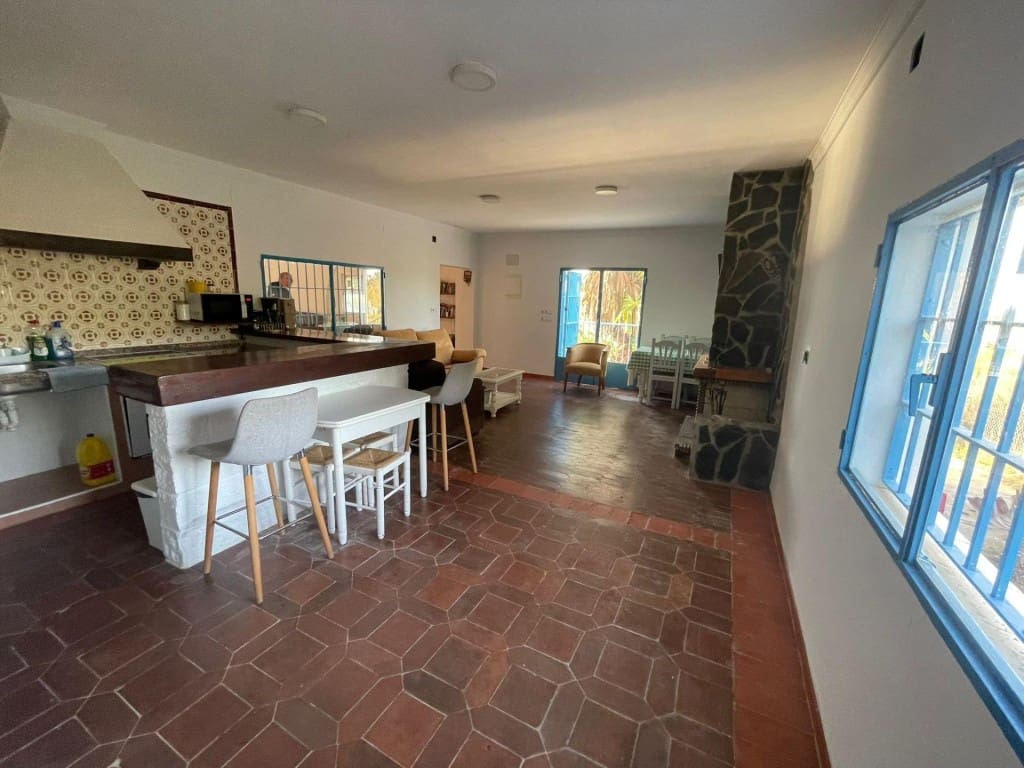 2 makuuhuone Maalaistalo myytävänä paikassa Jerez de la Frontera - 272 500 € (Ref: 9596000)