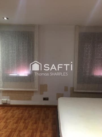 1 makuuhuone Huoneisto myytävänä paikassa Badalona - 158 000 € (Ref: 9596001)