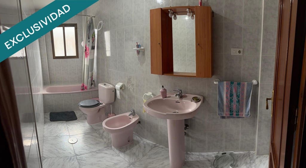 3 Zimmer Apartment zu verkaufen in Loja - 87.900 € (Ref: 9596002)