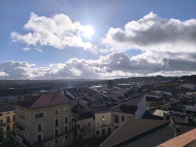 2 bedroom Penthouse for sale in Sacedón - € 104,999 (Ref: 9596008)