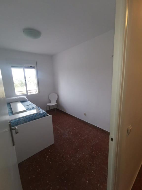 4 bedroom Apartment for sale in Sacedon - € 79,999 (Ref: 9596009)