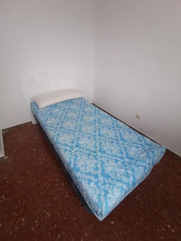 4 bedroom Apartment for sale in Sacedon - € 79,999 (Ref: 9596009)