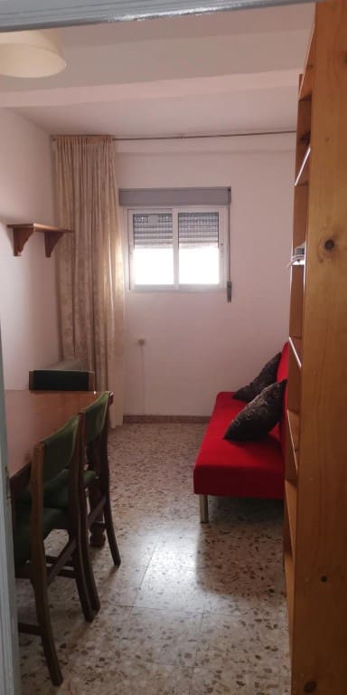 5 bedroom Terraced Villa for sale in Sacedon - € 89,999 (Ref: 9596010)