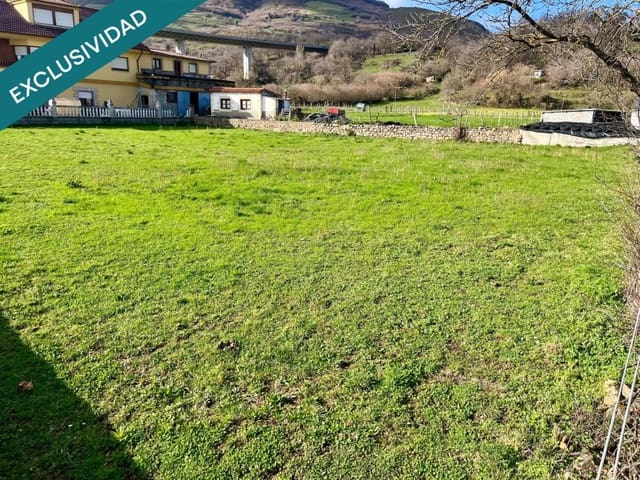 Terrain à Bâtir à vendre à Arenas de Iguña - 68 000 € (Ref: 9596015)