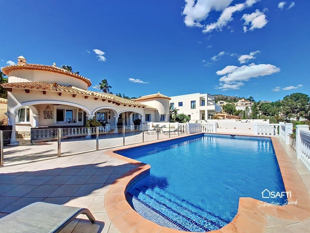 5 soveværelse Villa til salg i Pedreguer med swimmingpool garage - € 960.000 (Ref: 9596019)