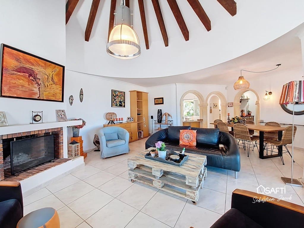 5 soveværelse Villa til salg i Pedreguer med swimmingpool garage - € 960.000 (Ref: 9596019)