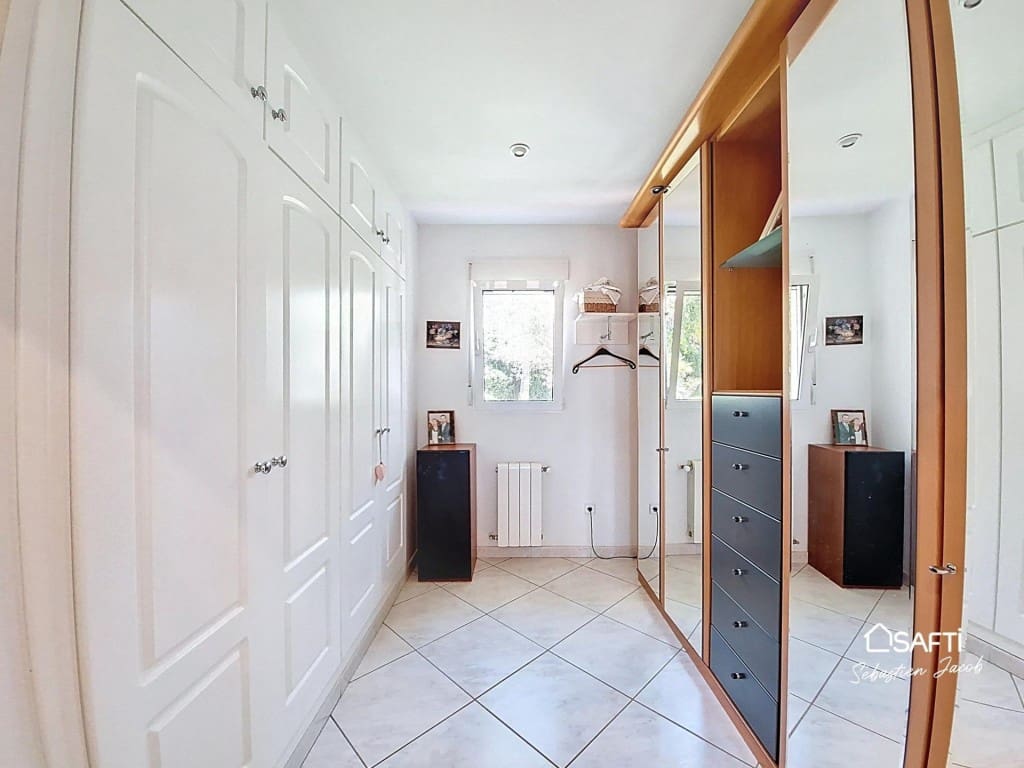 5 soveværelse Villa til salg i Pedreguer med swimmingpool garage - € 960.000 (Ref: 9596019)