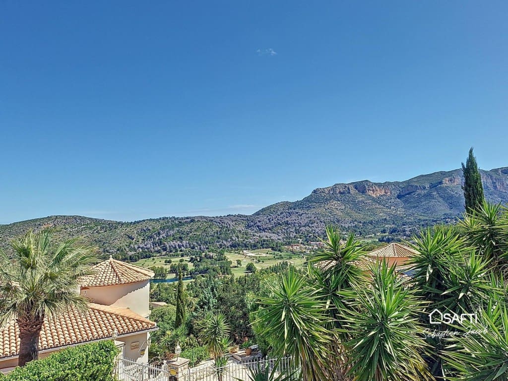 5 soveværelse Villa til salg i Pedreguer med swimmingpool garage - € 960.000 (Ref: 9596019)