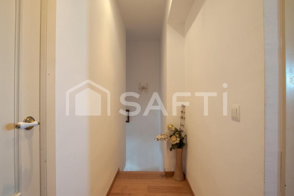 3 bedroom Flat for sale in Alcala de Xivert - € 135,000 (Ref: 9596021)