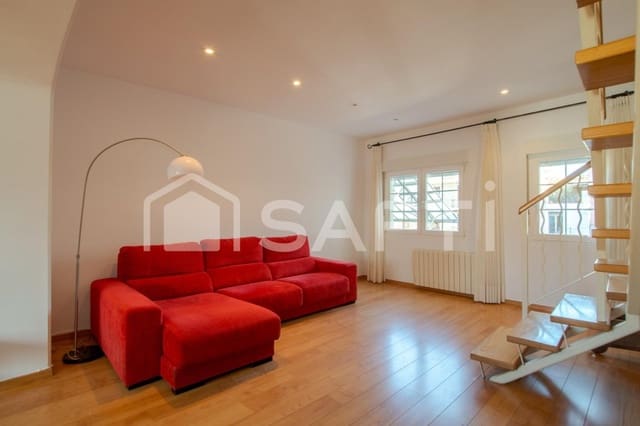 3 bedroom Flat for sale in Alcalà de Xivert pueblo, Alcalá de Xivert - € 135,000 (Ref: 9596021)