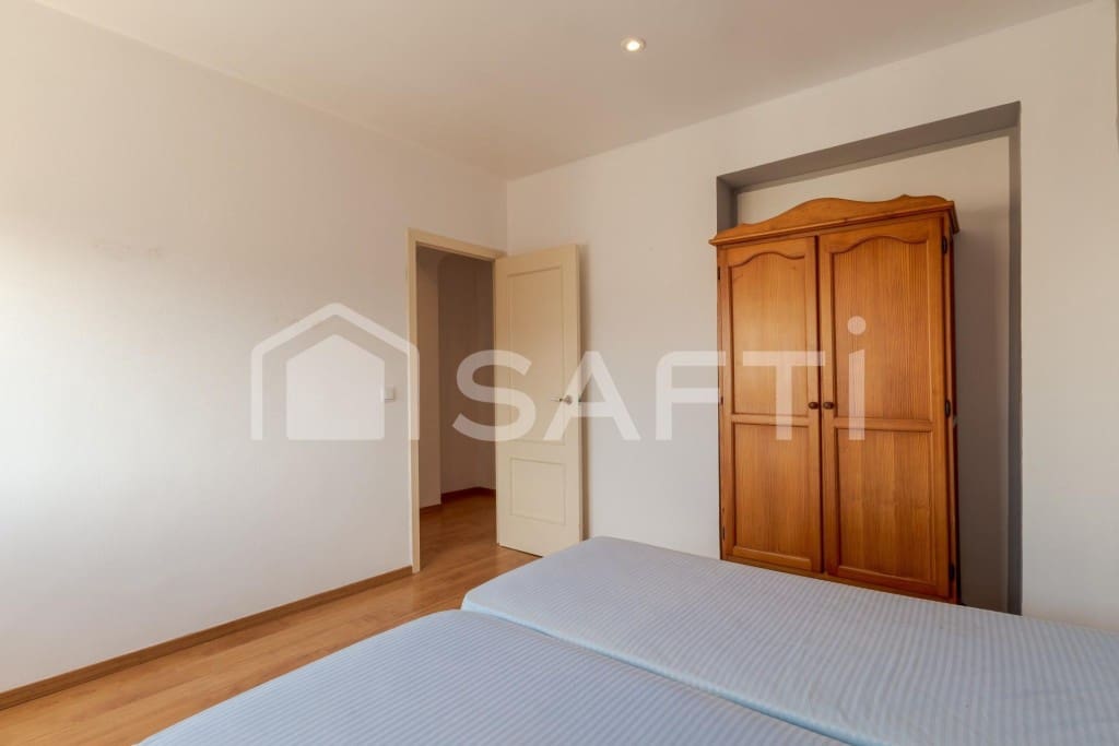 3 bedroom Flat for sale in Alcala de Xivert - € 135,000 (Ref: 9596021)