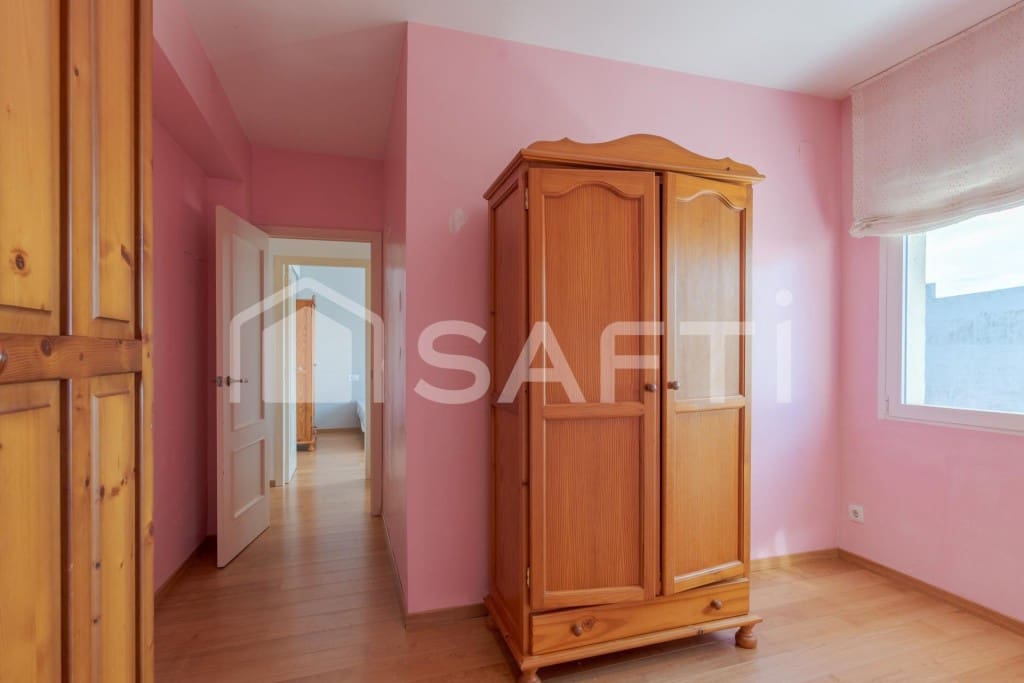 3 bedroom Flat for sale in Alcala de Xivert - € 135,000 (Ref: 9596021)