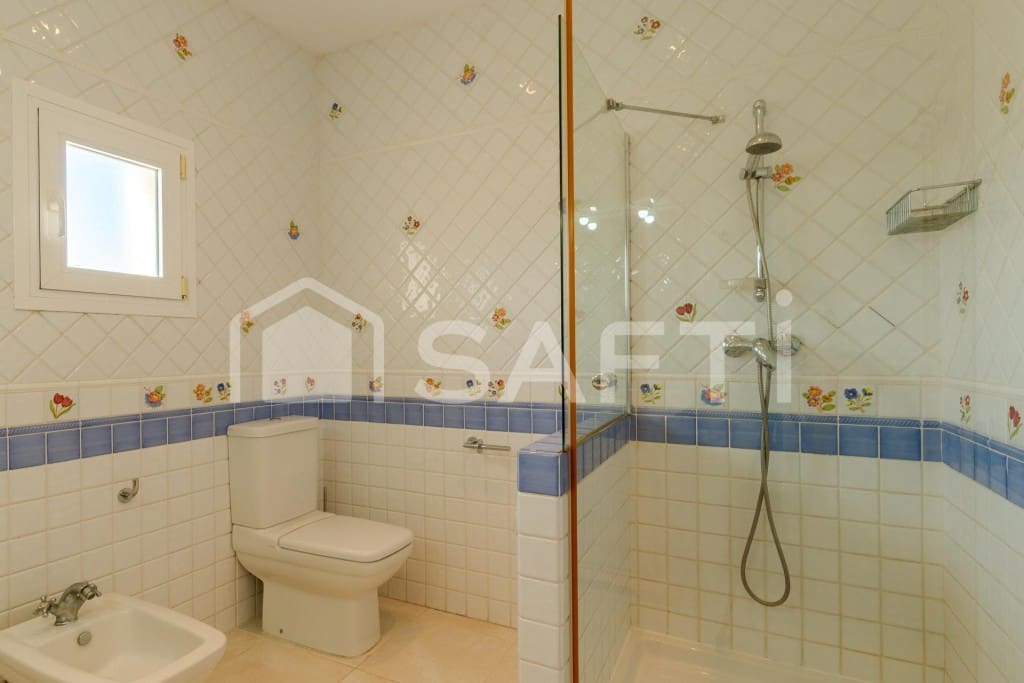 3 bedroom Flat for sale in Alcala de Xivert - € 135,000 (Ref: 9596021)