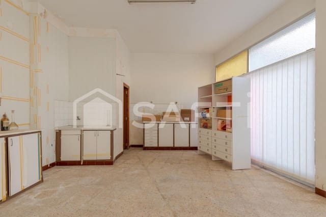 Kommersiell till salu i Alcalà de Xivert pueblo, Alcalá de Xivert - 30 000 € (Ref: 9596022)