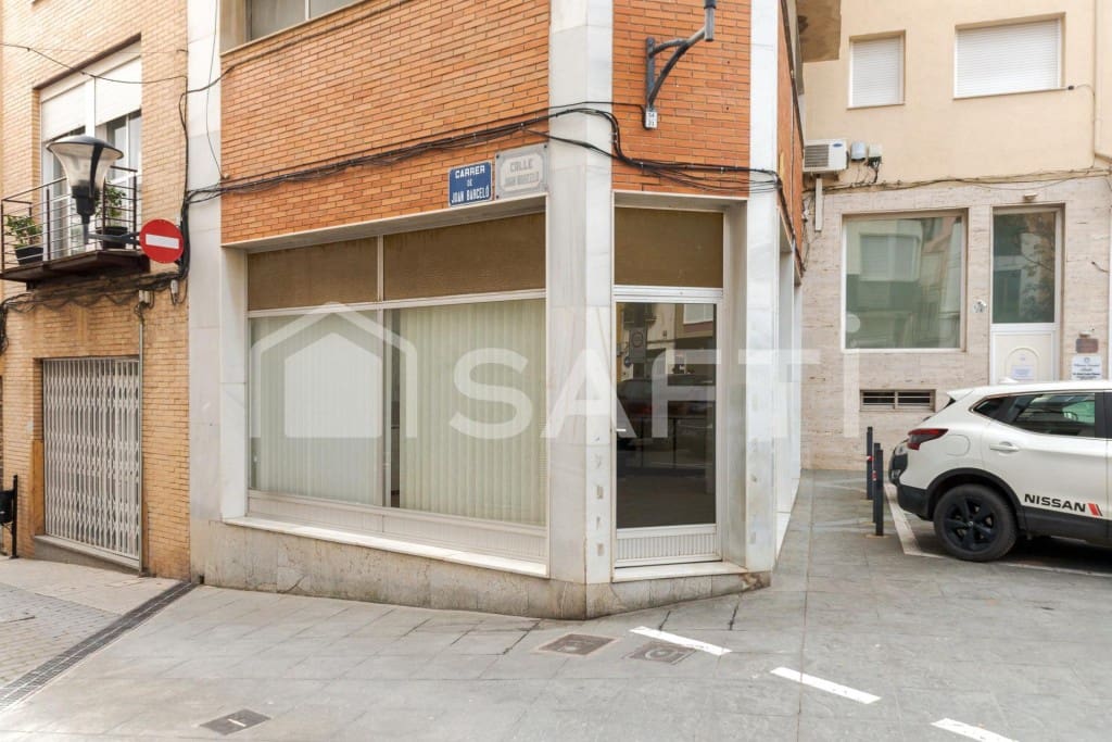 Kommersiell till salu i Alcala de Xivert - 30 000 € (Ref: 9596022)