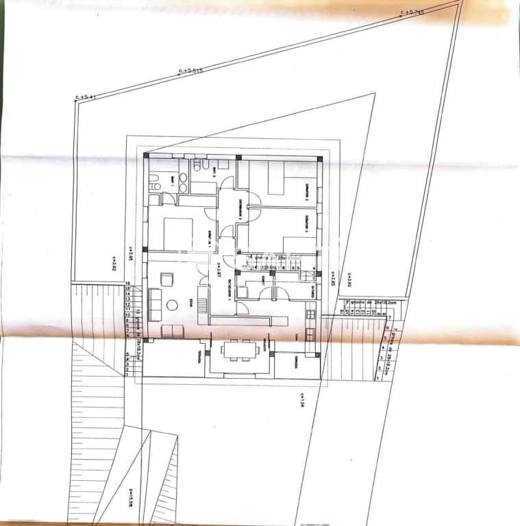 4 soveværelse Villa til salg i Vidreres med garage - € 295.000 (Ref: 9599407)