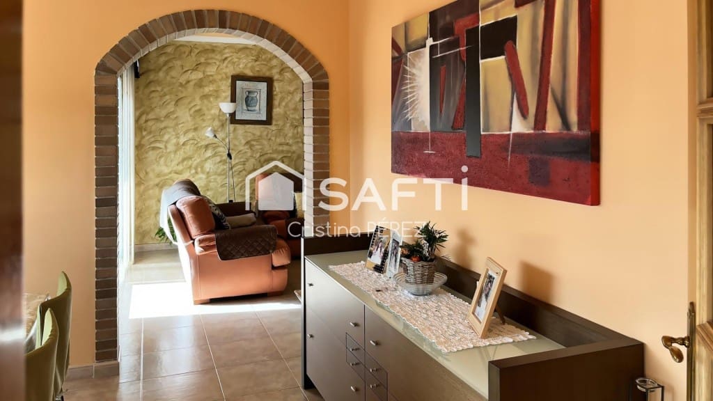 4 soveværelse Villa til salg i Vidreres med garage - € 295.000 (Ref: 9599407)