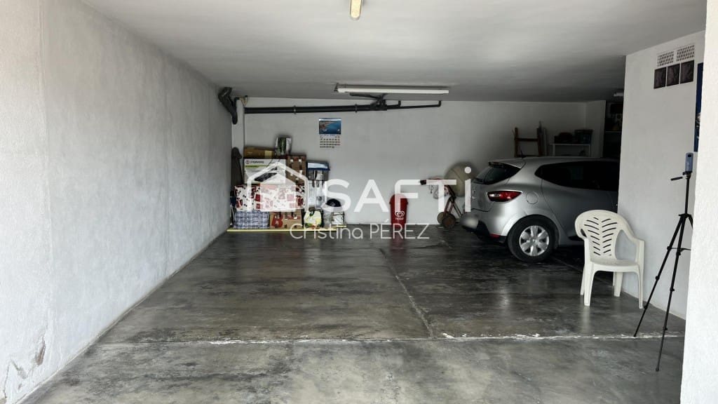 4 soveværelse Villa til salg i Vidreres med garage - € 295.000 (Ref: 9599407)