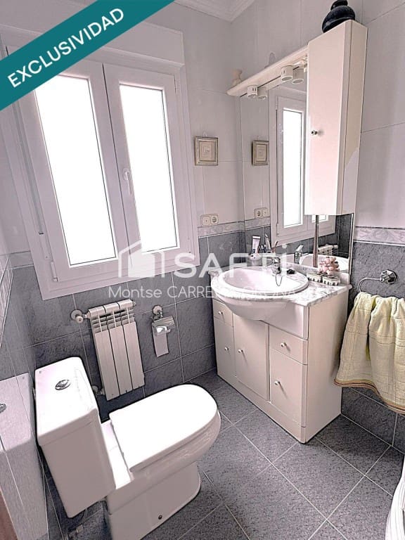 4 sypialnia Willa na sprzedaż w Santiago de Compostela - 320 000 € (Ref: 9599409)