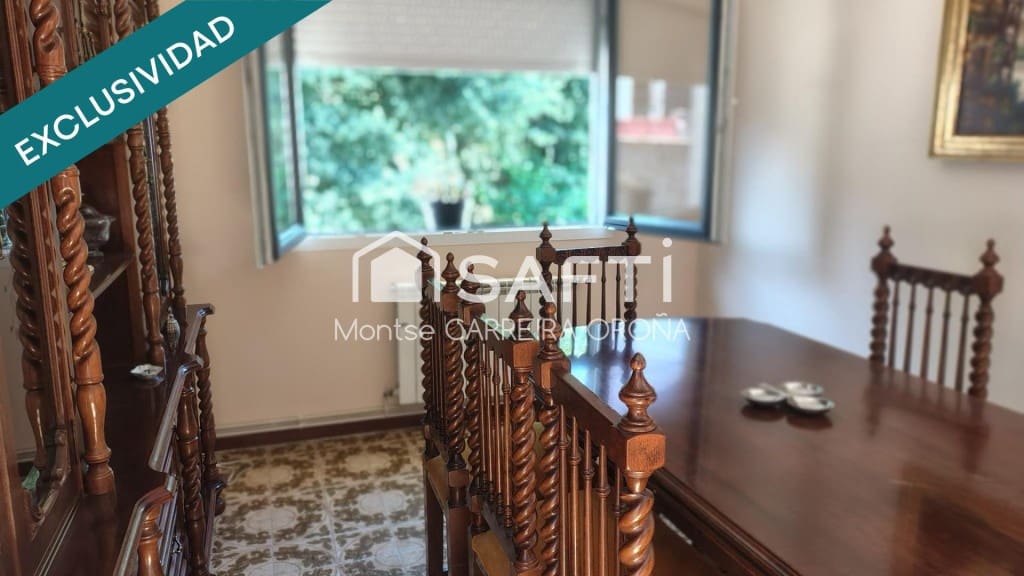 4 sypialnia Willa na sprzedaż w Santiago de Compostela - 320 000 € (Ref: 9599409)