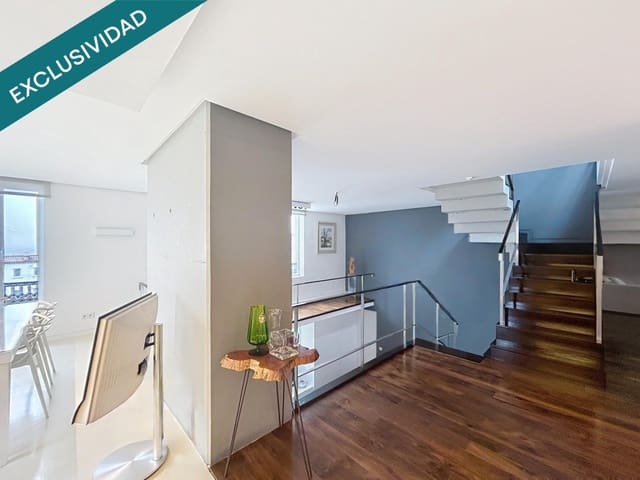 4 sypialnia Willa na sprzedaż w Santiago de Compostela z basenem garażem - 1 250 000 € (Ref: 9599410)