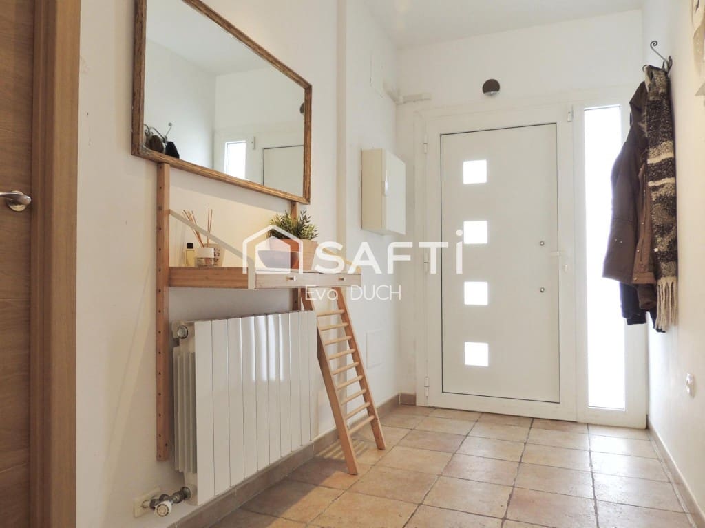 3 soveværelse Villa til salg i Macanet de la Selva - € 350.000 (Ref: 9599411)