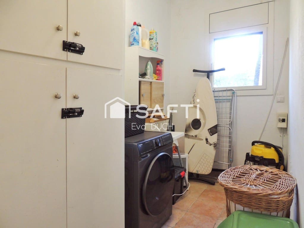 3 soveværelse Villa til salg i Macanet de la Selva - € 350.000 (Ref: 9599411)