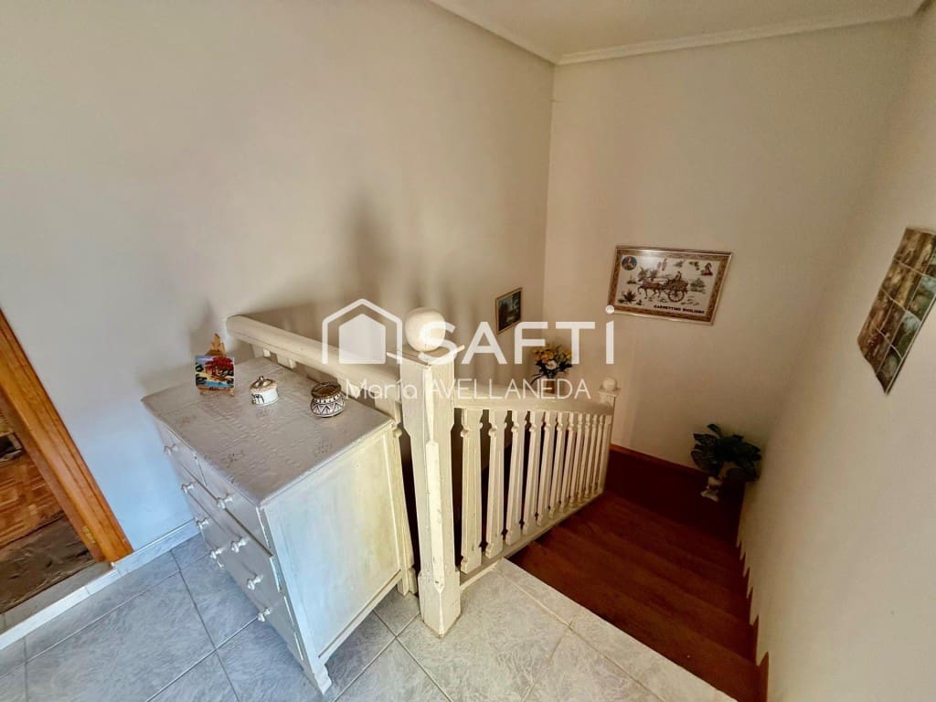 3 bedroom Finca/Country House for sale in Toral de los Guzmanes - € 60,000 (Ref: 9599412)