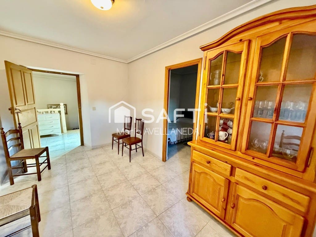 3 bedroom Finca/Country House for sale in Toral de los Guzmanes - € 60,000 (Ref: 9599412)