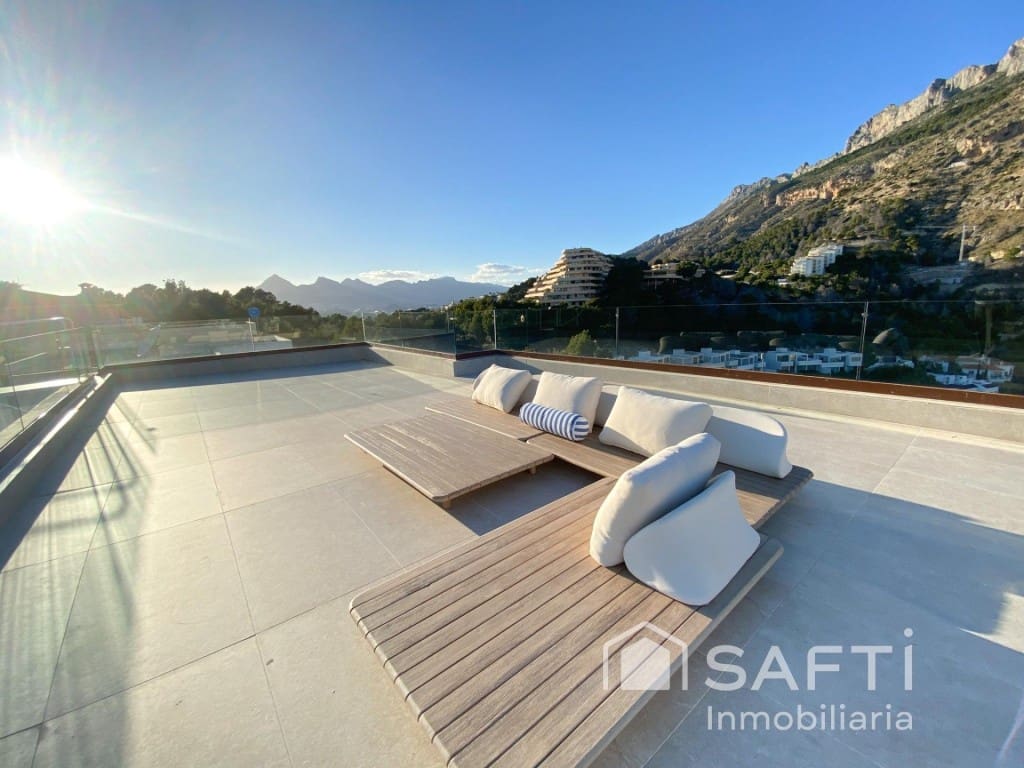 4 camera da letto Villa in vendita in Altea con piscina garage - 1.750.000 € (Rif: 9599413)