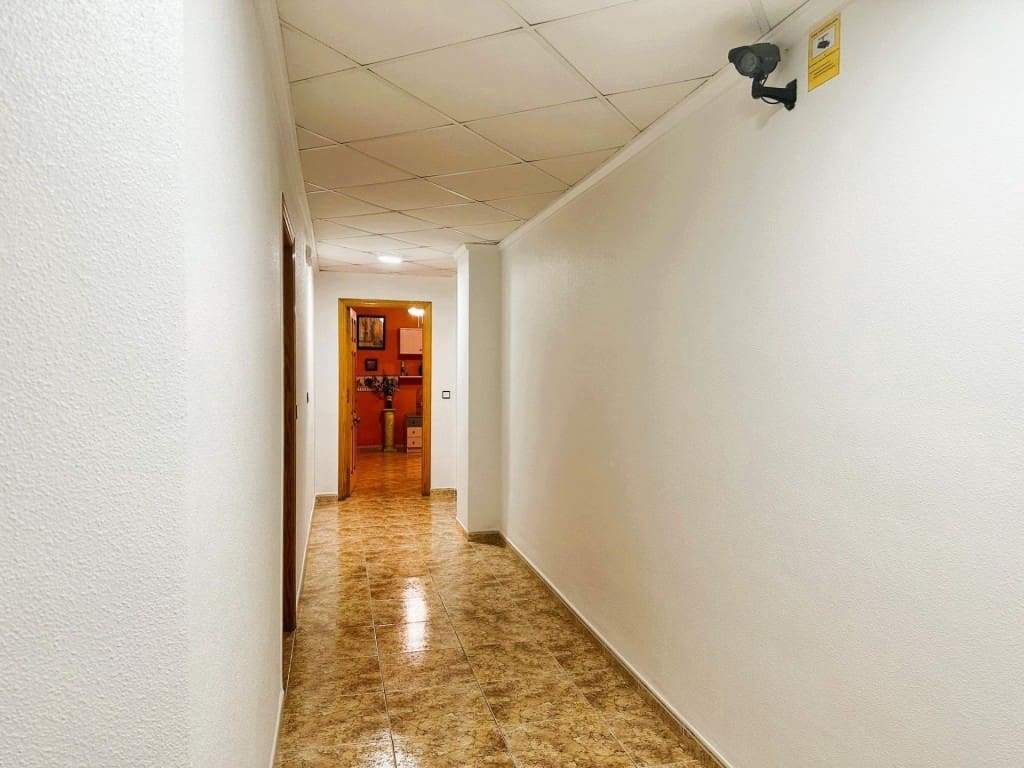 3 sovrum Lägenhet till salu i Guardamar del Segura med garage - 239 900 € (Ref: 9604873)