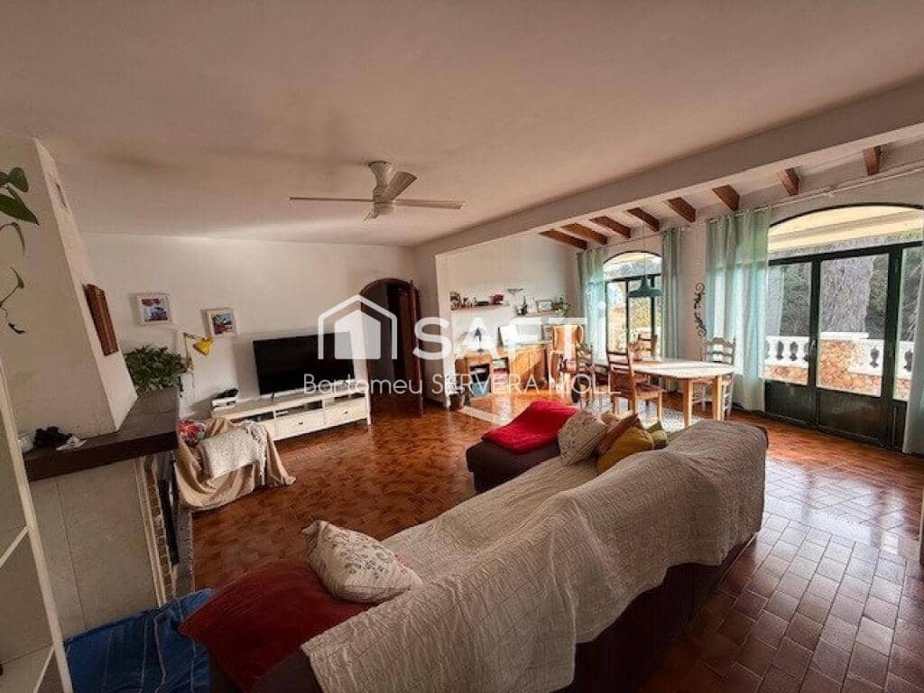 3 bedroom Finca/Country House for sale in Ciutadella de Menorca with pool garage - € 995,000 (Ref: 9604876)