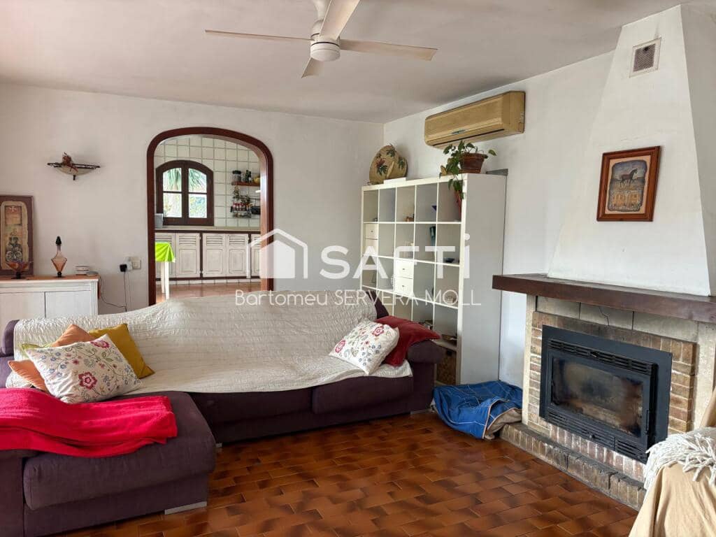 3 bedroom Finca/Country House for sale in Ciutadella de Menorca with pool garage - € 995,000 (Ref: 9604876)