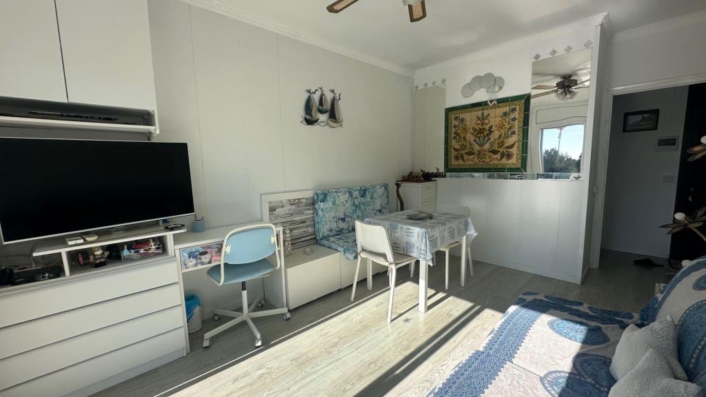 1 makuuhuone Huoneisto myytävänä paikassa Castell-Platja d'Aro - 249 000 € (Ref: 9604879)