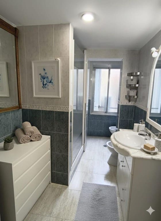 2 bedroom Apartment for sale in Zaragoza city - € 195,000 (Ref: 9604880)