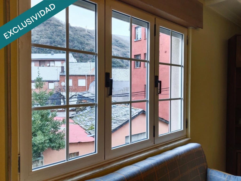 3 soveværelse Lejlighed til salg i Toreno med garage - € 95.000 (Ref: 9604884)