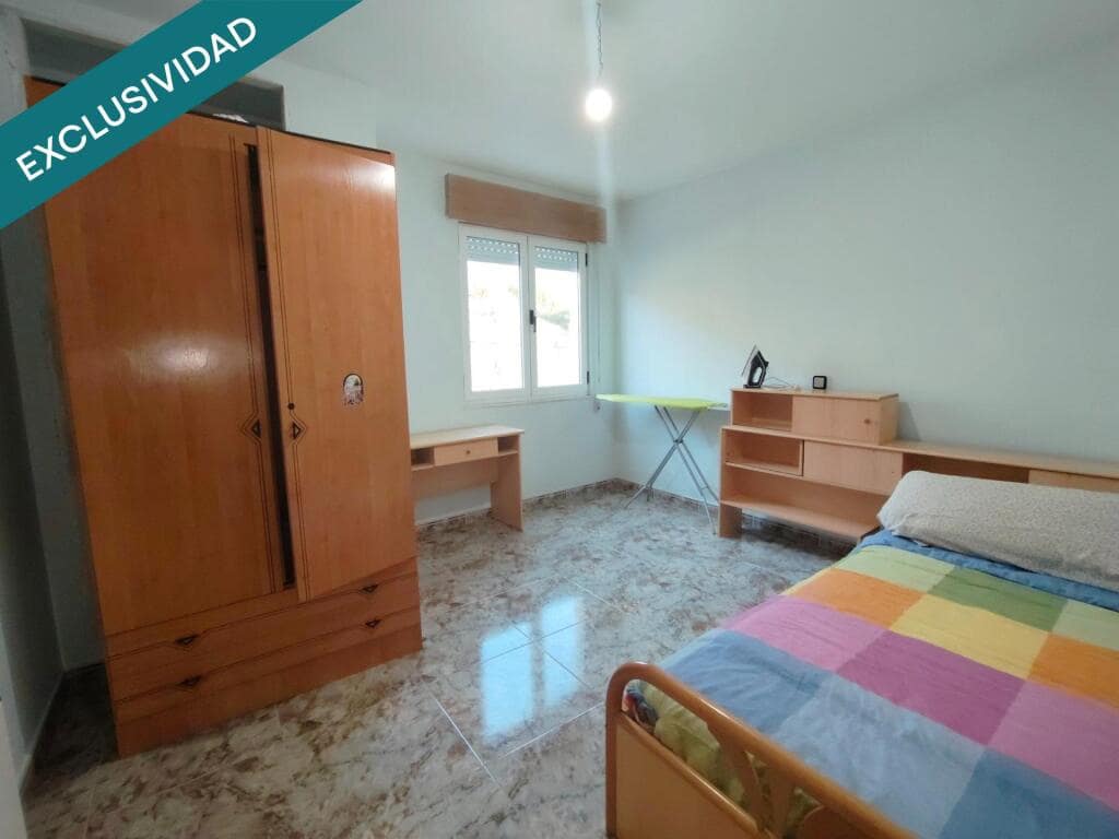 3 bedroom Apartment for sale in Toreno with garage - € 95,000 (Ref: 9604884)
