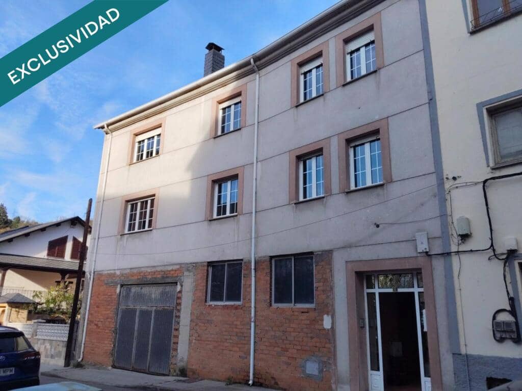 3 bedroom Apartment for sale in Toreno with garage - € 95,000 (Ref: 9604884)